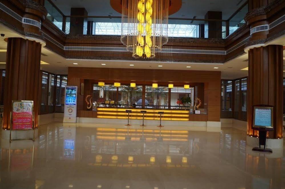 Jiezi Ancient Town Qingchengshan Huifeng Hotel מראה חיצוני תמונה