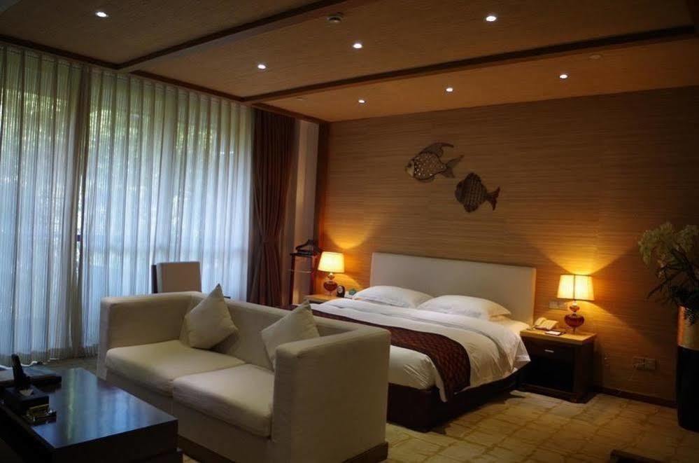 Jiezi Ancient Town Qingchengshan Huifeng Hotel מראה חיצוני תמונה