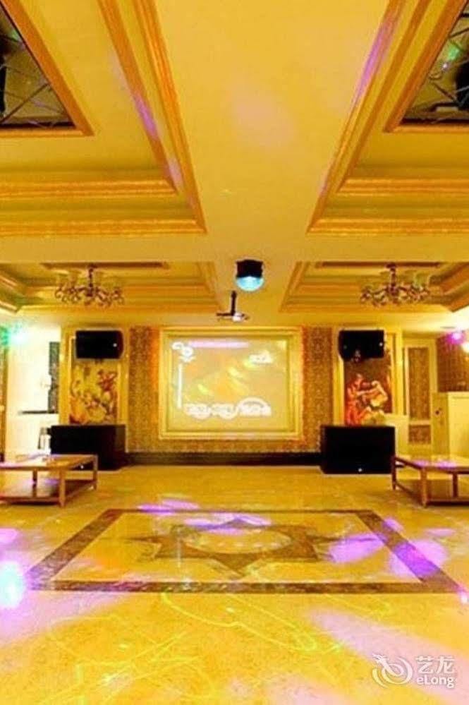 Jiezi Ancient Town Qingchengshan Huifeng Hotel מראה חיצוני תמונה